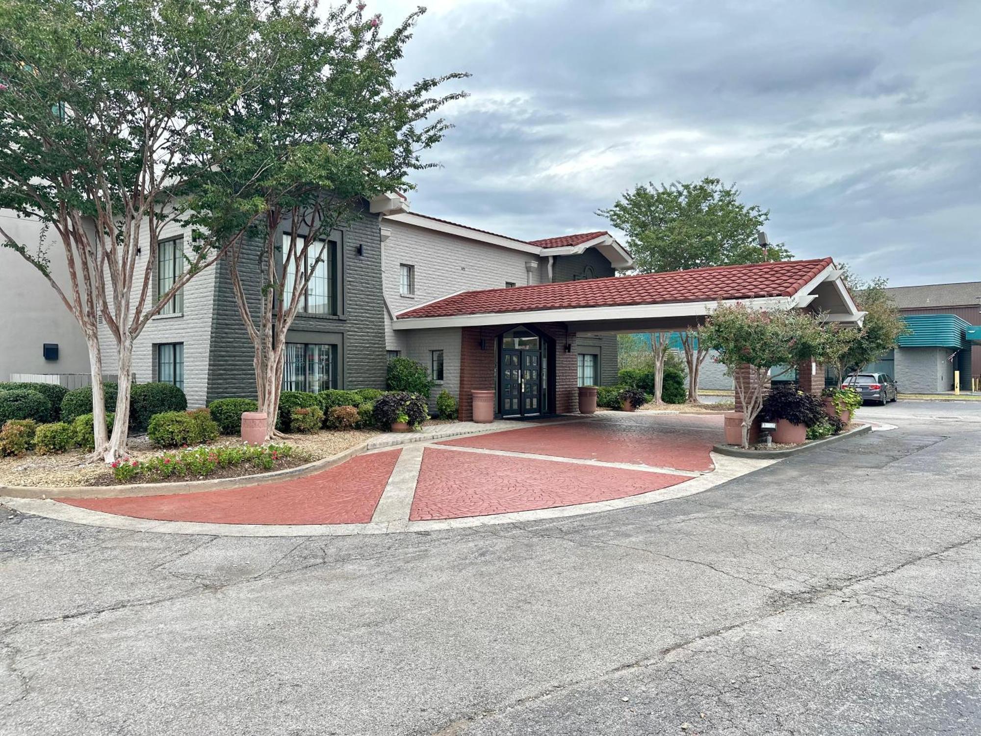 La Quinta Inn By Wyndham Huntsville Research Park Exteriér fotografie