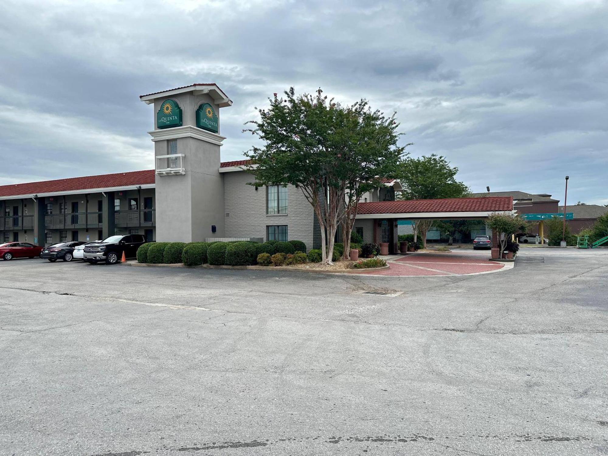 La Quinta Inn By Wyndham Huntsville Research Park Exteriér fotografie