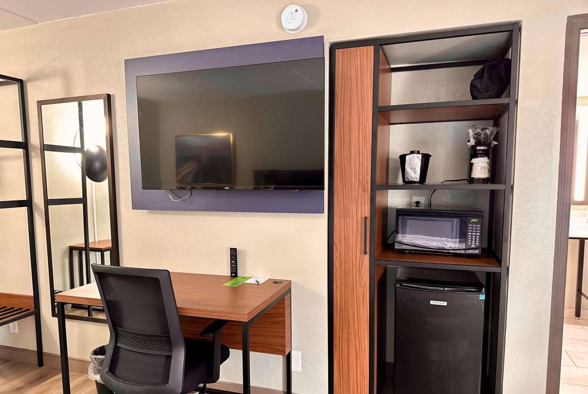 La Quinta Inn By Wyndham Huntsville Research Park Exteriér fotografie
