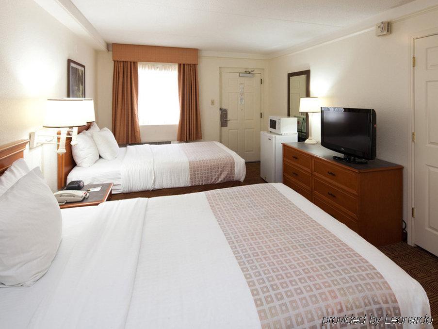 La Quinta Inn By Wyndham Huntsville Research Park Exteriér fotografie