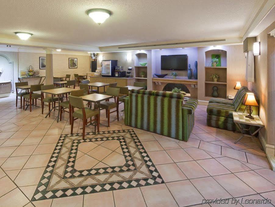 La Quinta Inn By Wyndham Huntsville Research Park Exteriér fotografie
