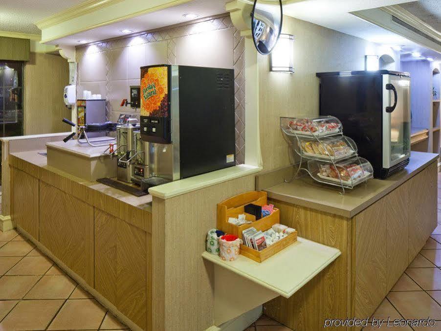 La Quinta Inn By Wyndham Huntsville Research Park Exteriér fotografie